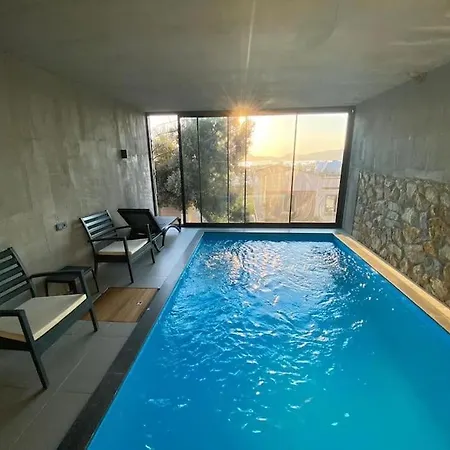 Yalikavak, 4+1 Loft Detached House Central * Bodrum