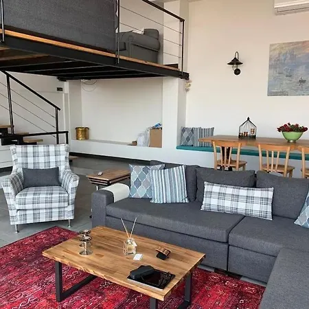 Yalikavak, 4+1 Loft Detached House Central